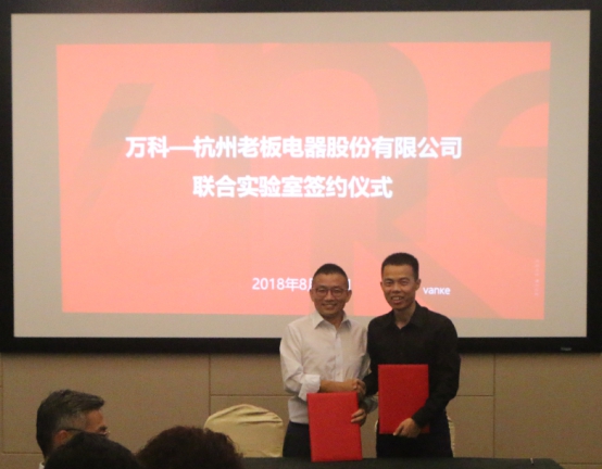 1537856325135010yQLu.jpg 382b8e2d1eaa941_w554_h432.jpg