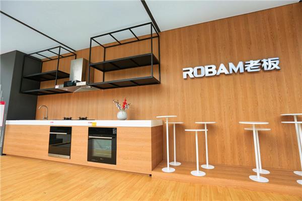 1537941816394661RSCp.jpg 4383799dcefb93f_w600_h400.jpg